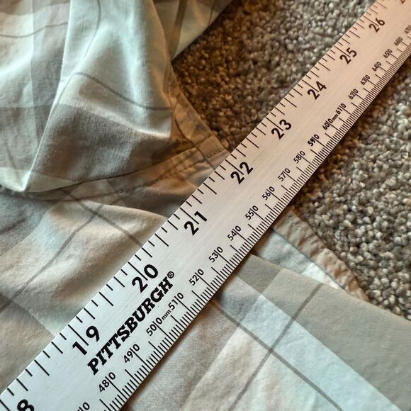 ARC'TERYX MENS SHORT SLEEVE CHECKERED BUTTON DOWN SHIRT MENS LARGE - Picture 6 of 8